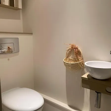 Superbe Face Apartment *